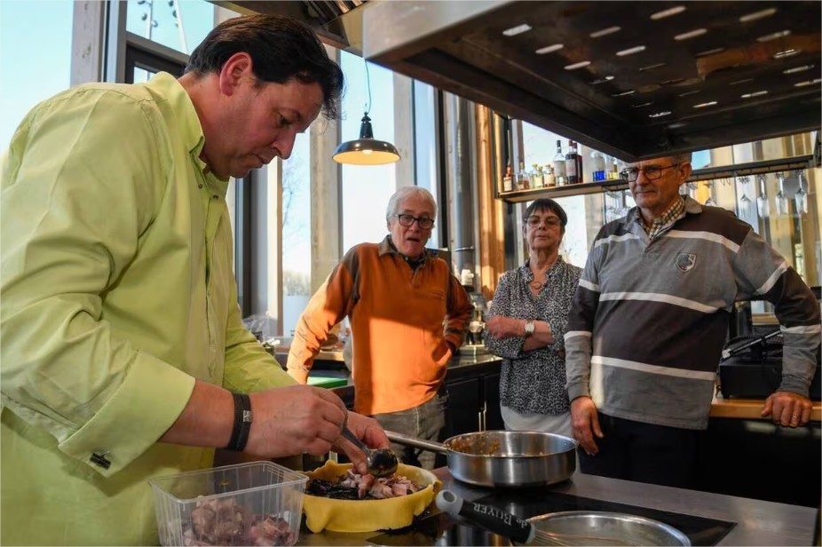 Ils ont cuisiné une gouline avec un chef étoilé, une spécialité de l’Anjou imaginée en 2017